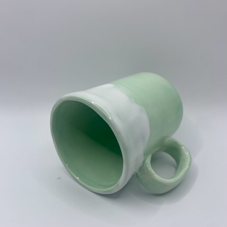Tasses faïence thé ou café vert pâle nuage blanc – Image 2